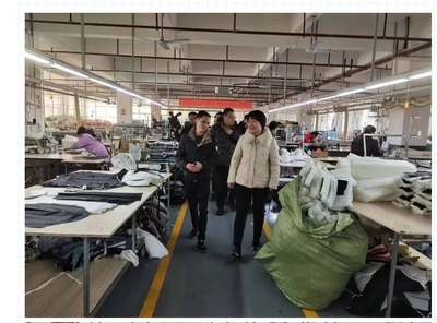 际华集团与兴国县人民政府战略合作协议签约暨际华集团、北方装备授牌仪式举行